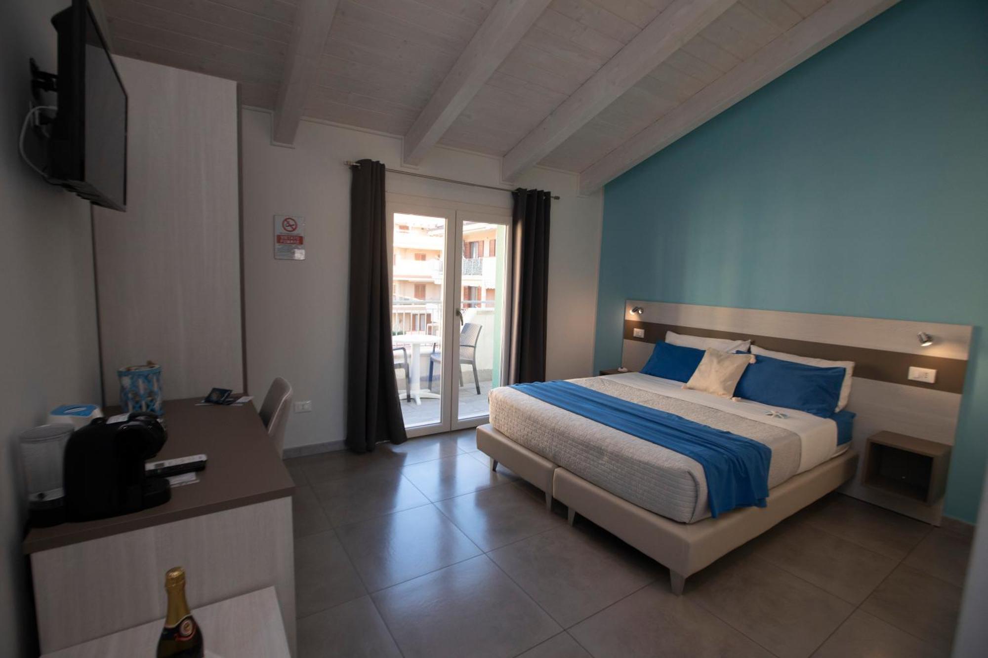 La Perla Amantea - Rooms & Apartaments Exterior foto