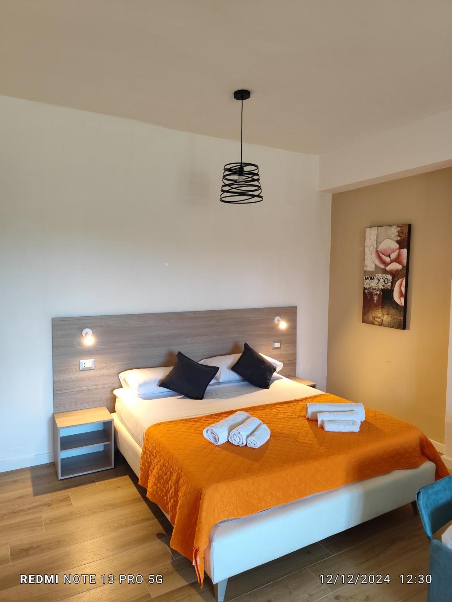 La Perla Amantea - Rooms & Apartaments Cameră foto